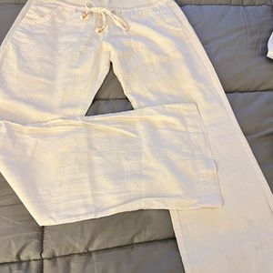 White wide legged pants